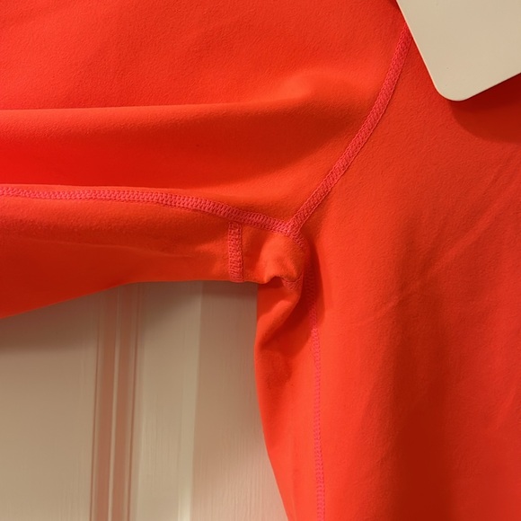 FABLETICS NEW Mid-rise Crossover Waistband Crop Leggings Pocket Orange Size Lrg - Picture 3 of 11